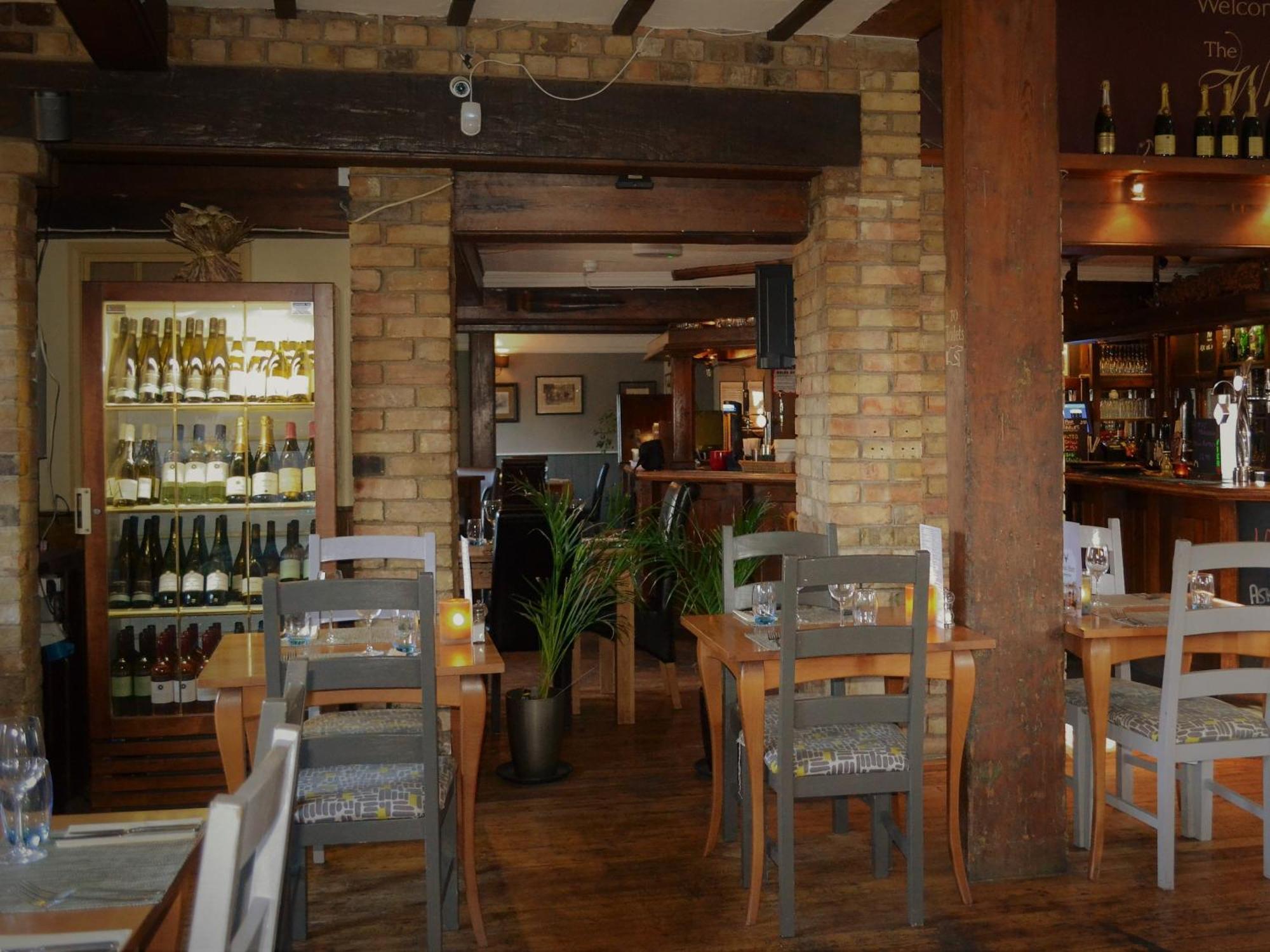 The White Hart Country Inn Fulbourn ภายนอก รูปภาพ